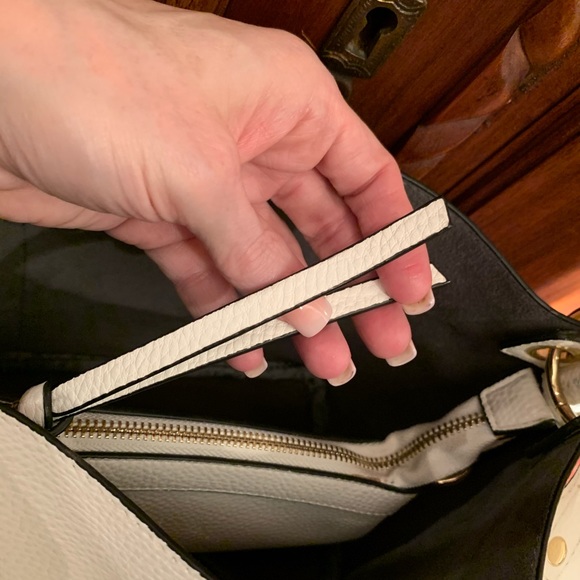 New Designer Steve Madden White Cream Pebbled Leather bag w/gold tone ha… - Picture 10 of 15